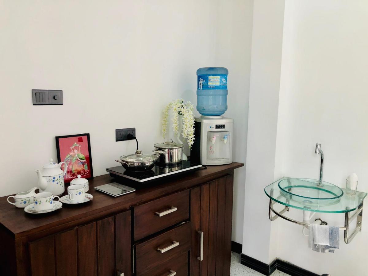 Siri'S Residency Apartment Habaraduwa ภายนอก รูปภาพ