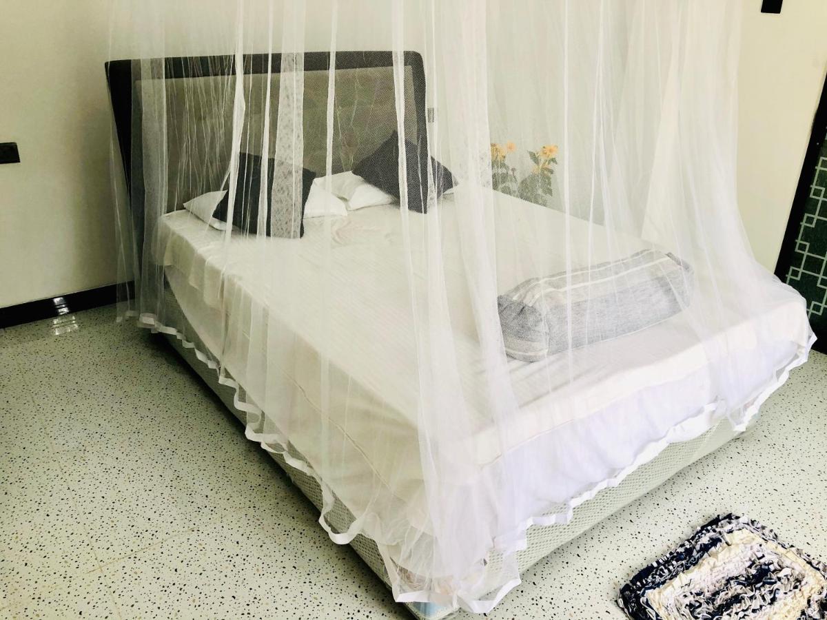 Siri'S Residency Apartment Habaraduwa ภายนอก รูปภาพ