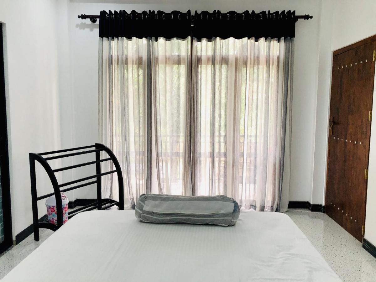 Siri'S Residency Apartment Habaraduwa ภายนอก รูปภาพ