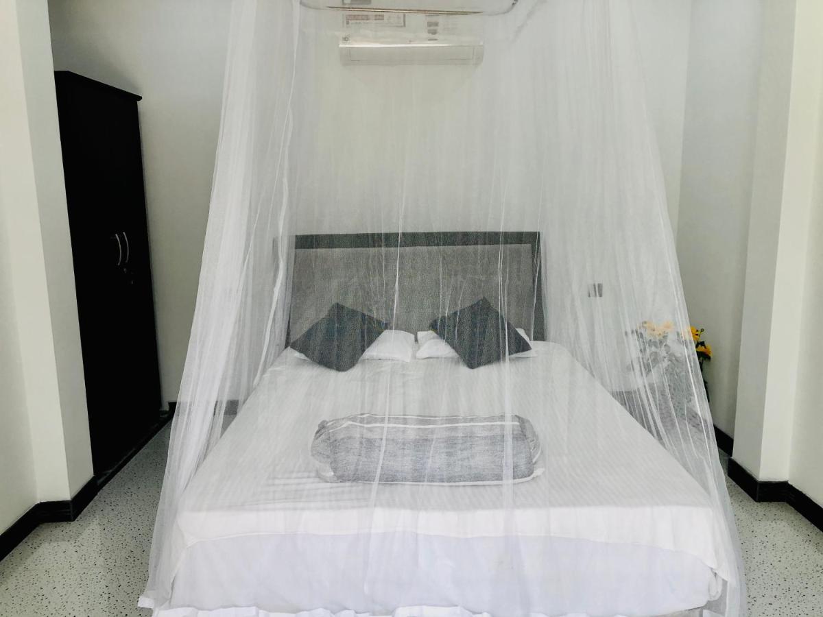 Siri'S Residency Apartment Habaraduwa ภายนอก รูปภาพ